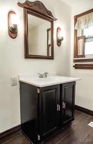 Builiding view twenty seven for 4675 Munson, Hudson, MI. 49247