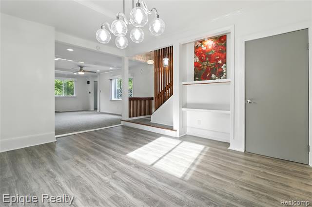 Builiding view ten for 414 Oak, Ypsilanti, MI. 48198