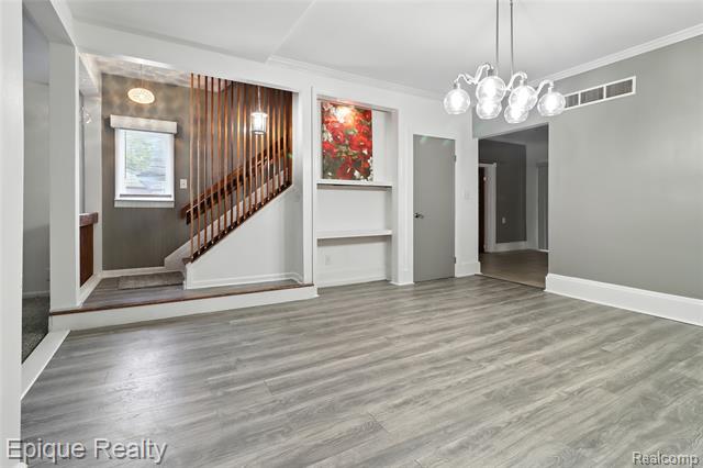 front view for 414 Oak, Ypsilanti, Mi. 48198