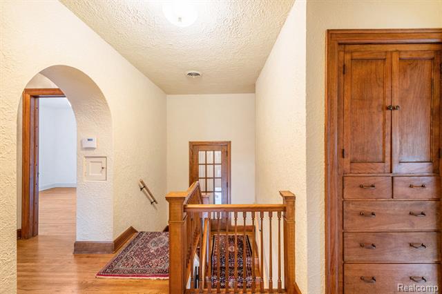 Builiding view thirteen for 1725 Lincoln, Flint, MI. 48503