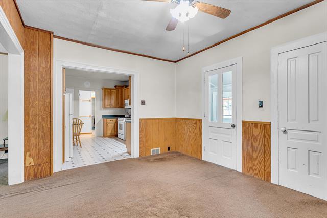 Builiding view eight for 217 Marshall, Brooklyn, MI. 49230