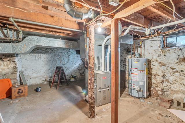 Builiding view forty three for 217 Marshall, Brooklyn, MI. 49230