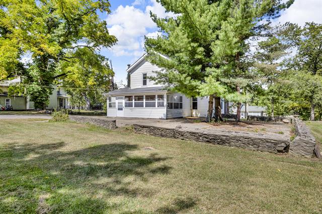 Builiding view four for 217 Marshall, Brooklyn, MI. 49230