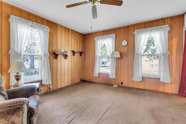 Builiding view fourteen for 217 Marshall, Brooklyn, MI. 49230