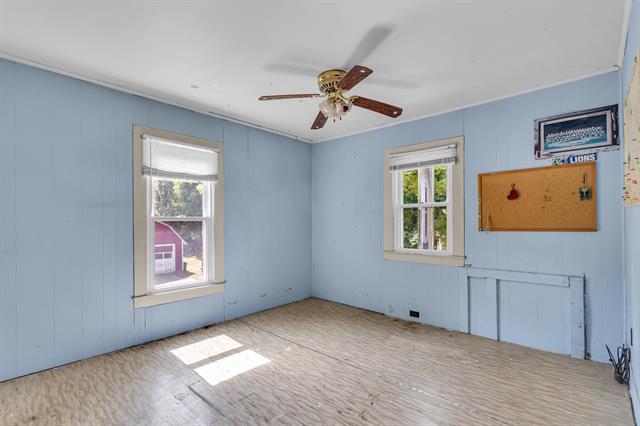 Builiding view twenty one for 217 Marshall, Brooklyn, MI. 49230