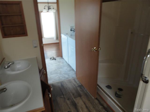 Builiding view twenty one for 13463 Pear, Carleton, MI. 48117