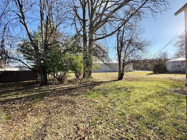 Builiding view twenty for 320 Euclid, Alma, MI. 48801