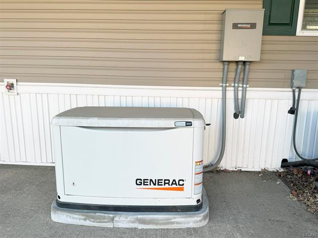 Builiding view sixteen for 650 West Adrian, Blissfield, MI. 49228