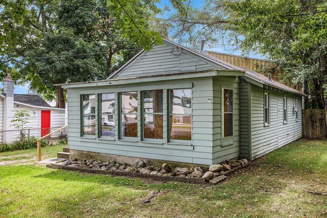 front view for 21 Bradley Street, Battle Creek, Mi. 49017