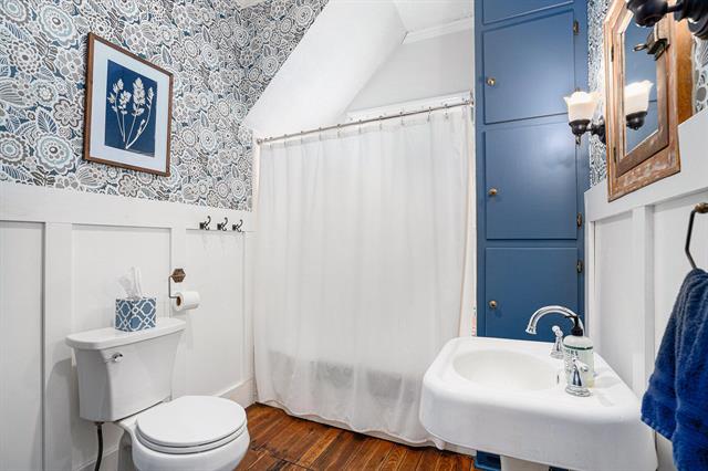 Builiding view nine for 522 Cass, Greenville, MI. 48838