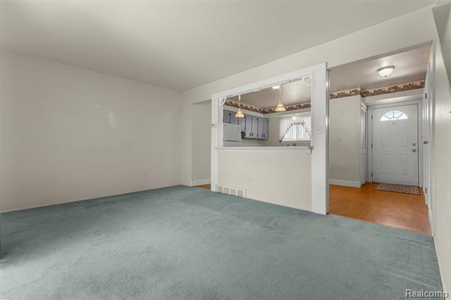 Builiding view ten for 29156 Manchester, Westland, MI. 48185