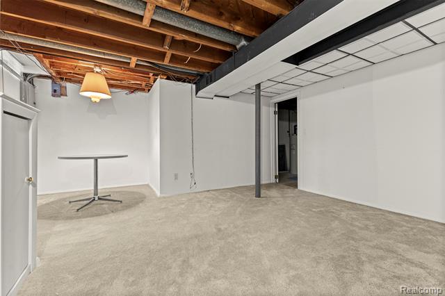 Builiding view twenty two for 29156 Manchester, Westland, MI. 48185