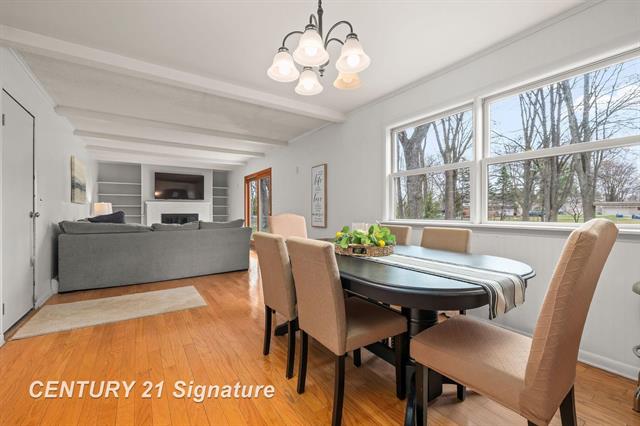 Builiding view twelve for 5287 Weiss, Saginaw, MI. 48603