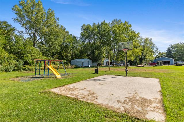 Builiding view seventeen for 8779 Country View, Sparta, MI. 49345