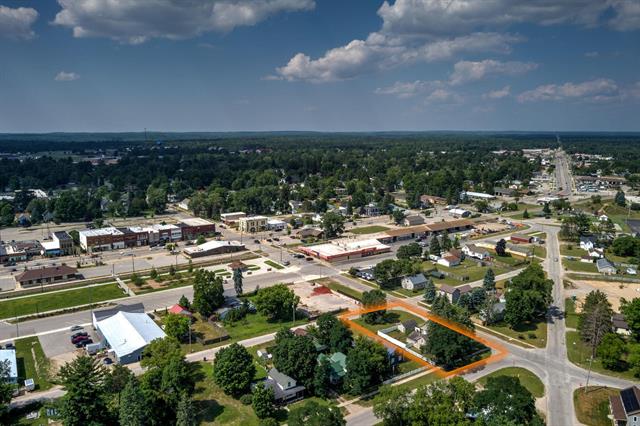 Builiding view forty for 302 Pine, Kalkaska, MI. 49646