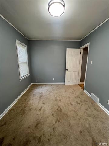 Builiding view fifteen for 19134 Montrose, Detroit, MI. 48235