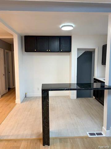 Builiding view nine for 19134 Montrose, Detroit, MI. 48235