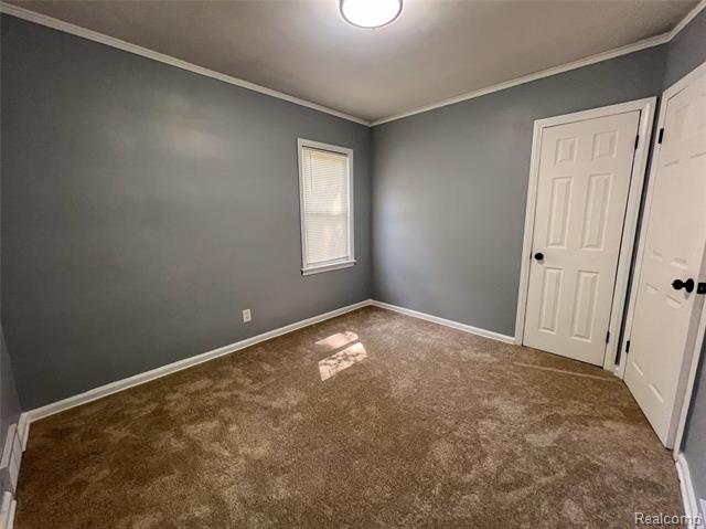 Builiding view thirteen for 19134 Montrose, Detroit, MI. 48235