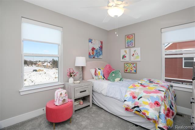 Builiding view eighteen for 822 Huntley Lane, Troy, MI. 48085