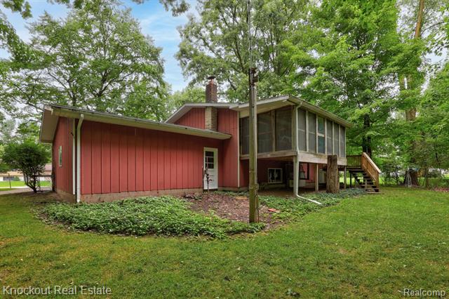 Builiding view thirty two for 4861 Dorothy, Vassar, MI. 48768