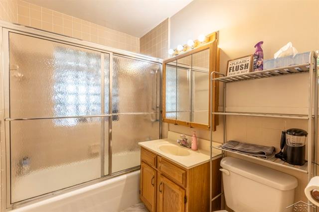 Builiding view seven for 515 Ashman, Midland, MI. 48642