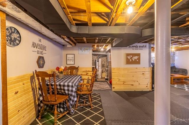 Builiding view seventeen for 515 Ashman, Midland, MI. 48642