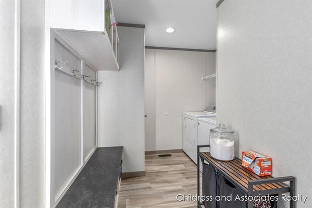 Builiding view seventeen for 1824 Rhoda, Lowell, MI. 49331