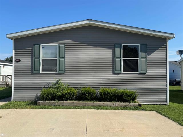 front view for 2076 Aspen Lane, Clio, Mi. 48420