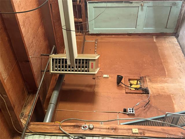 Builiding view twenty six for 3176 Fisher, Bay City, MI. 48706