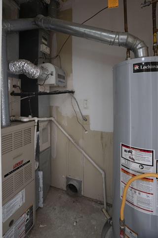 Builiding view four for 16702 Dover, Northville, MI. 48168