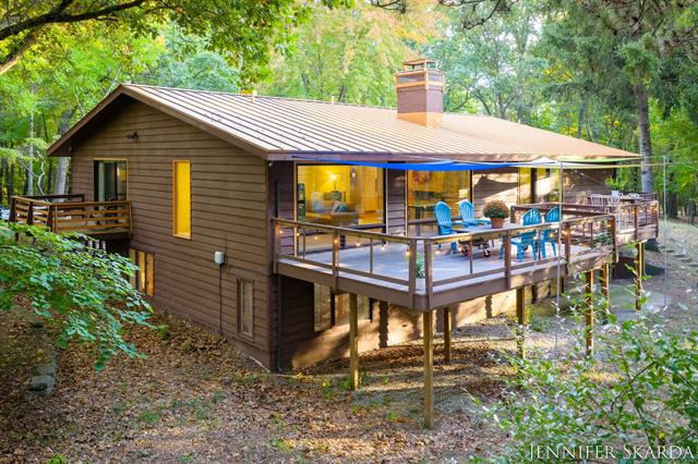 Builiding view fifty three for 7380 Leonard, Ada, MI. 49301