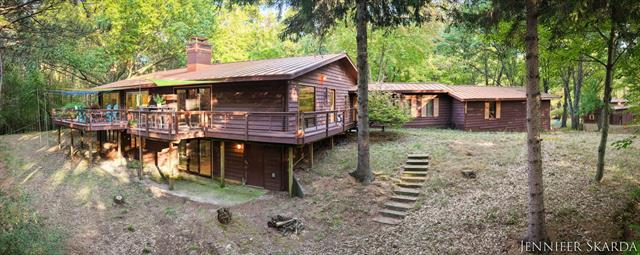 Builiding view fifty for 7380 Leonard, Ada, MI. 49301