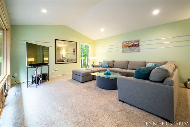 Builiding view nine for 7380 Leonard, Ada, MI. 49301