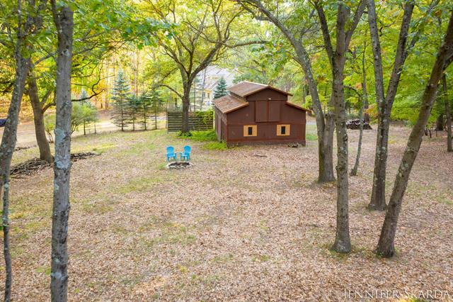 Builiding view thirty eight for 7380 Leonard, Ada, MI. 49301