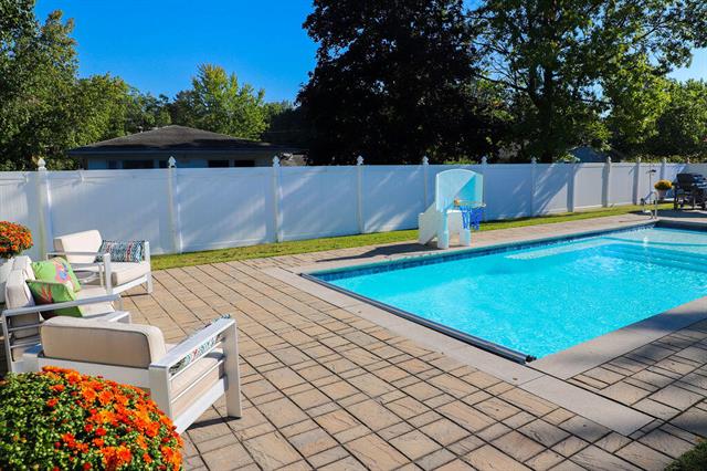 Builiding view sixty one for 1407 Shore, New Buffalo, MI. 49117