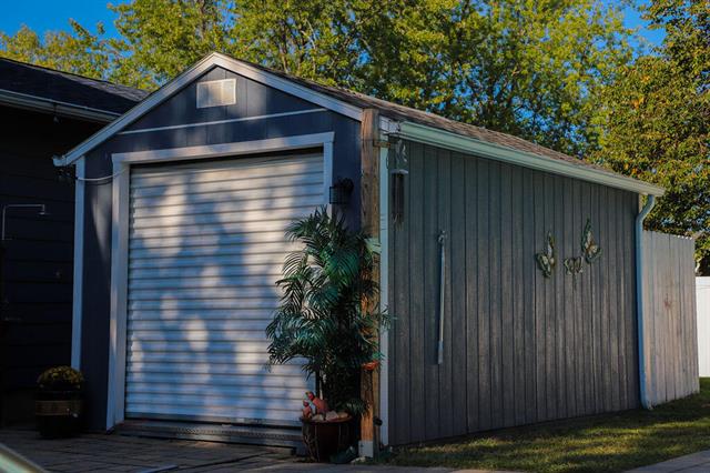 Builiding view sixty three for 1407 Shore, New Buffalo, MI. 49117