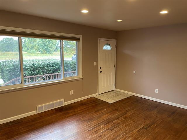 Builiding view three for 5616 23 Mile, Shelby Township, MI. 48316