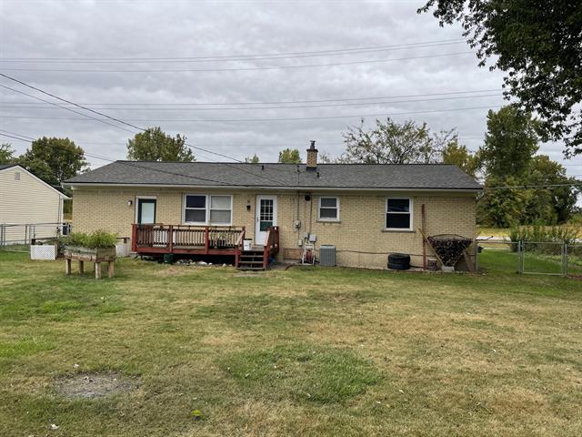 Builiding view two for 5616 23 Mile, Shelby Township, MI. 48316