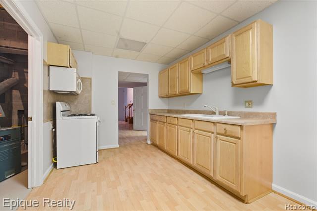 Builiding view fifty six for 2670 Spring Grove, Brighton, MI. 48114