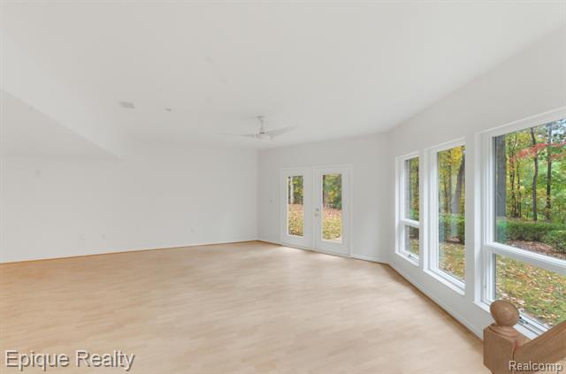 Builiding view forty seven for 2670 Spring Grove, Brighton, MI. 48114