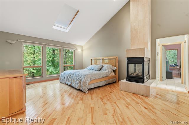 Builiding view thirty seven for 2670 Spring Grove, Brighton, MI. 48114