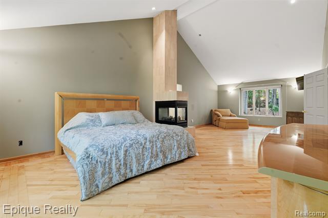 Builiding view thirty six for 2670 Spring Grove, Brighton, MI. 48114