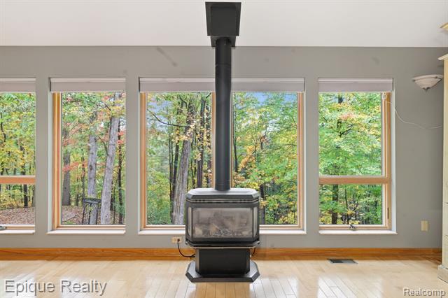 Builiding view twenty five for 2670 Spring Grove, Brighton, MI. 48114