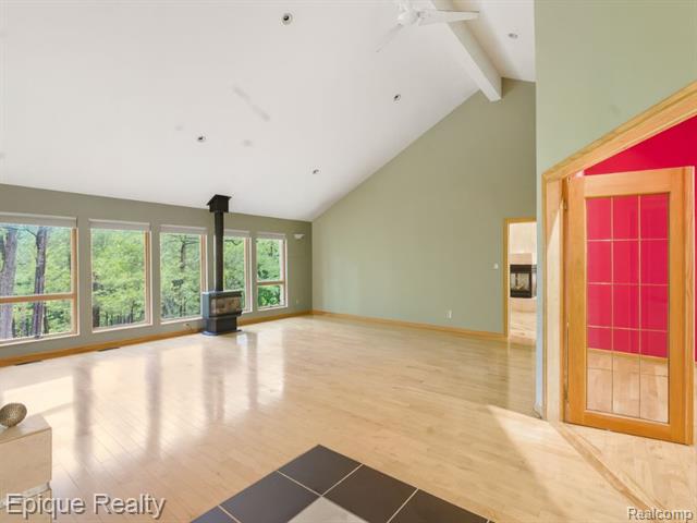 Builiding view twenty four for 2670 Spring Grove, Brighton, MI. 48114