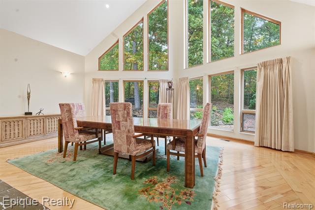 Builiding view twenty two for 2670 Spring Grove, Brighton, MI. 48114