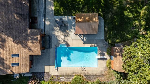 Builiding view fifty two for 15843 Brucker, Grand Haven, MI. 49417