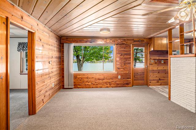 Builiding view five for 15303 Longfellow, Byron, MI. 48418