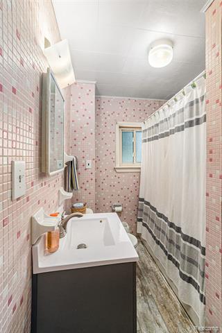 Builiding view thirteen for 15303 Longfellow, Byron, MI. 48418