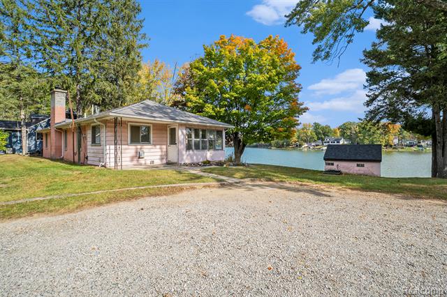 Builiding view twenty four for 15303 Longfellow, Byron, MI. 48418