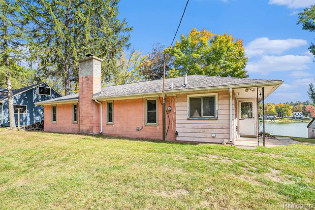 Builiding view twenty for 15303 Longfellow, Byron, MI. 48418